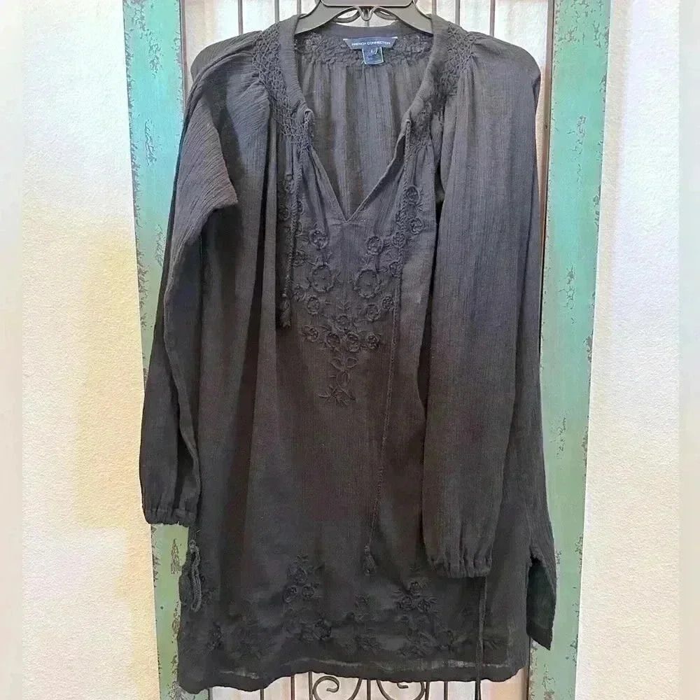 French Connection beach cover/dress. 100% cotton, beautiful detailing.